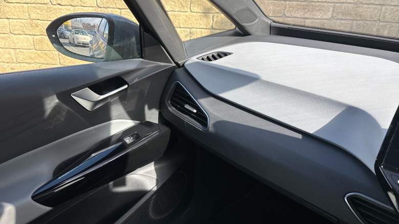 Volkswagen ID.3 150kW Family Pro Performance 58kWh 5dr Auto Electric Hatchback